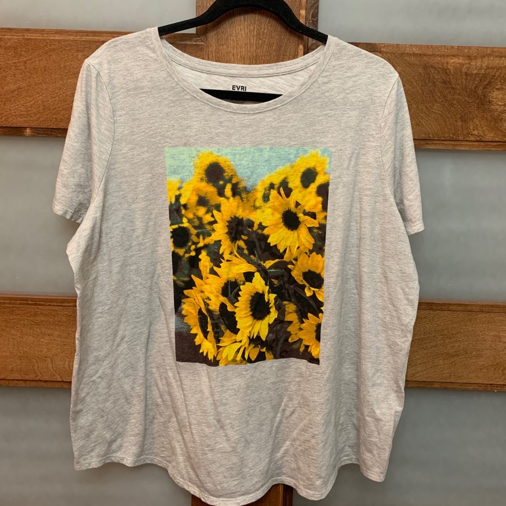 EVRI Grey Sunflower Short Sleeve T-Shirt
